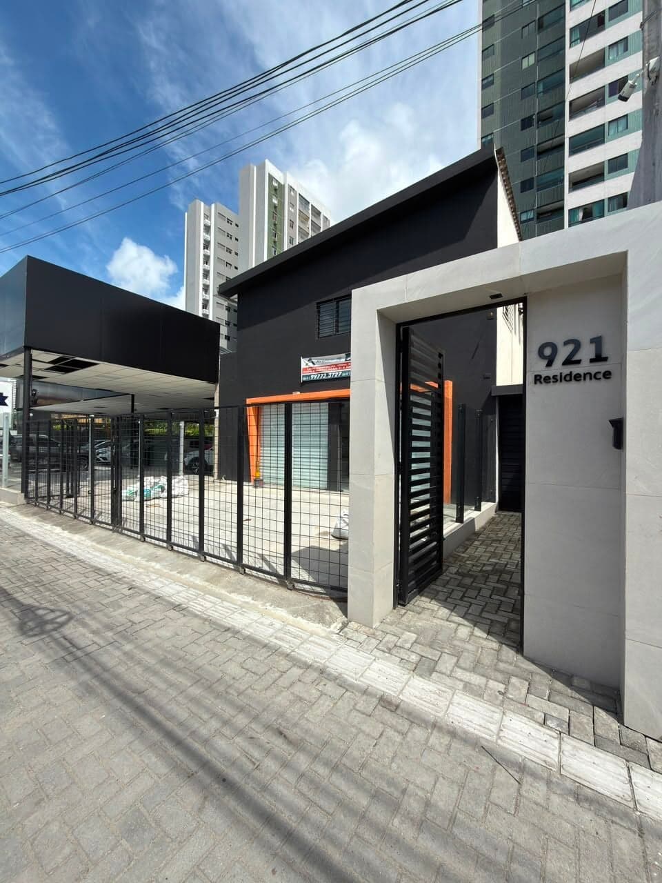 ARRUDA - AVENIDA BEBERIBE 150 METROS DO ESTÁDIO DO ARRUDA APARTAMENTO COM 2 SALAS 2 QUARTOS 01 SUITE ARMÁRIOS E AR SPLIT NOS QUARTOS PRONTO PARA MORAR
