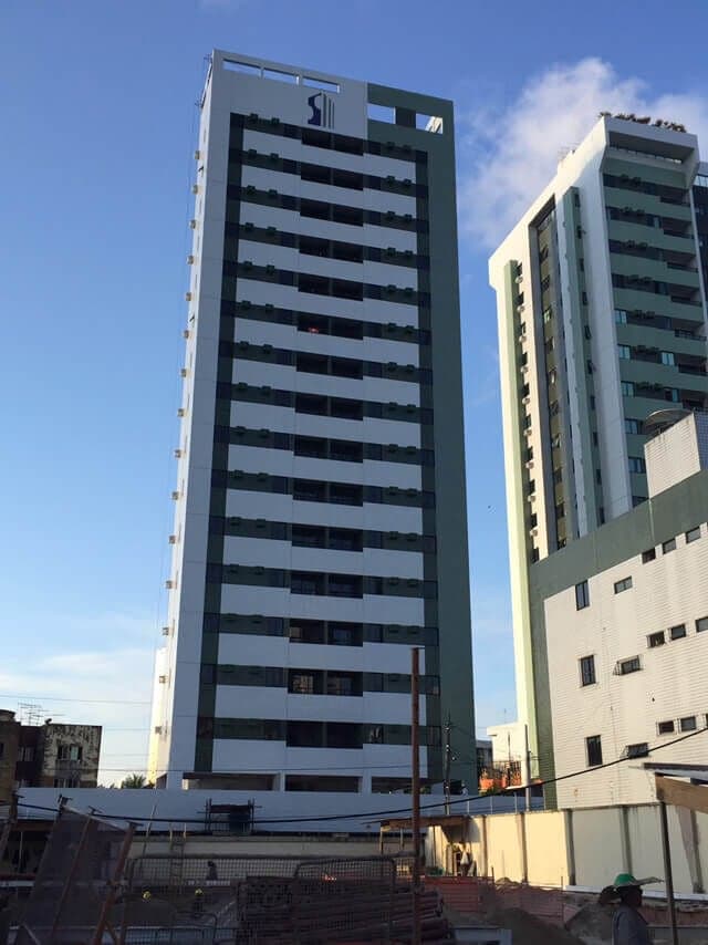 OPORTUNIDADE NA TORRE - EDIFÍCIO ENGENHO TORRE PISCINA EXCELENTE LOCALIZAÇÃO 53,00M² VARANDA 02 SALAS 02 QUARTOS 01 SUITE 01 GARAGEM ARMÁRIOS PLANEJADOS PRONTO PARA MORAR