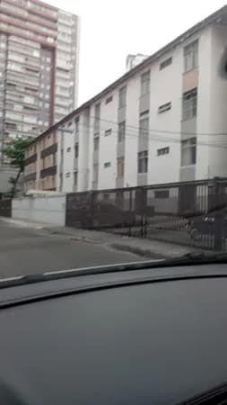 Costa azul 2/4 com dependência
