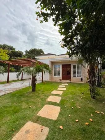 CASA | Busca Vida 4/4 com suítes