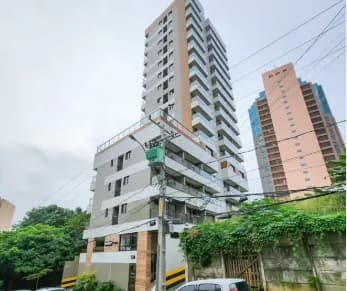 Facility Tower | Caminho das árvores