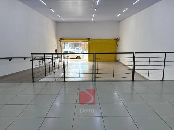Loja Ponto Comercial em Centro, Pirassununga/SP