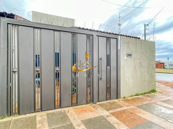 Casa Térrea de esquina!