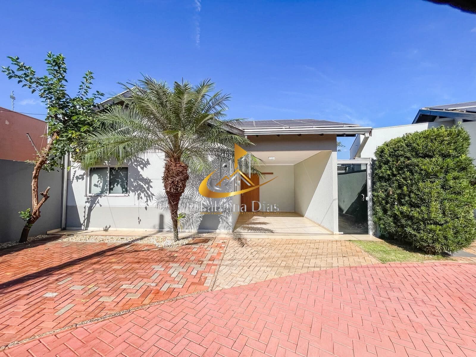 Casa térrea alto Padrão em condomínio