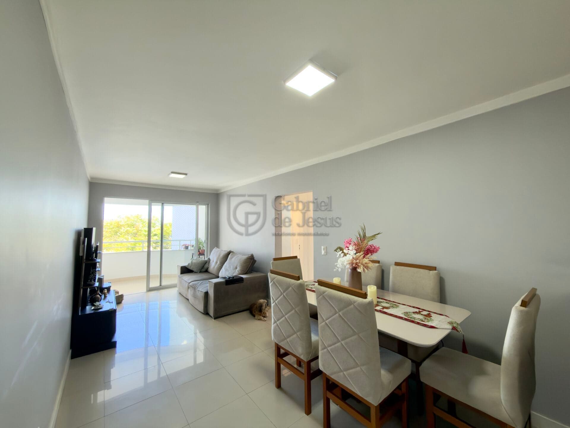 Apartamento com vista para as pontes de Floripa