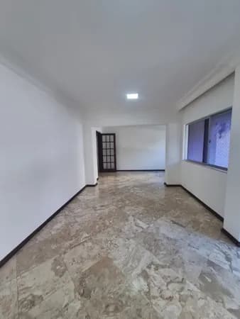 Excelente apartamento 3/4, sendo 01 suíte, 123m², no Caminho das Árvores