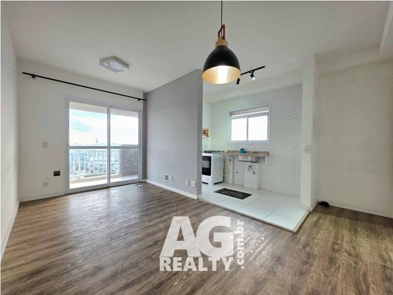 Apartamento para alugar em condomínio clube