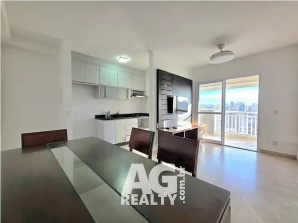 Apartamento em condomínio clube