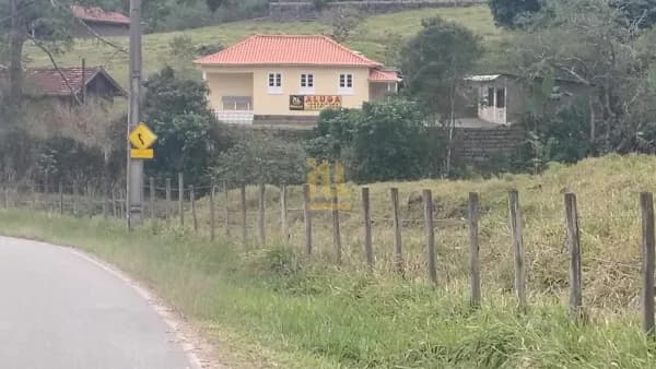Casa em Tubarão - Rio do Pouso