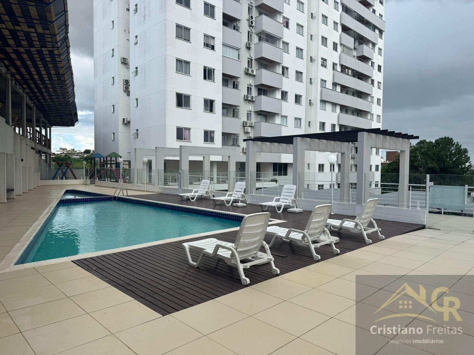Apartamento 3 dormitórios sendo 1 suíte no Bairro Pagani - Palhoça