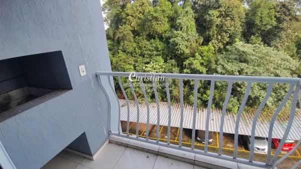 Apartamento 02 dormitórios com box