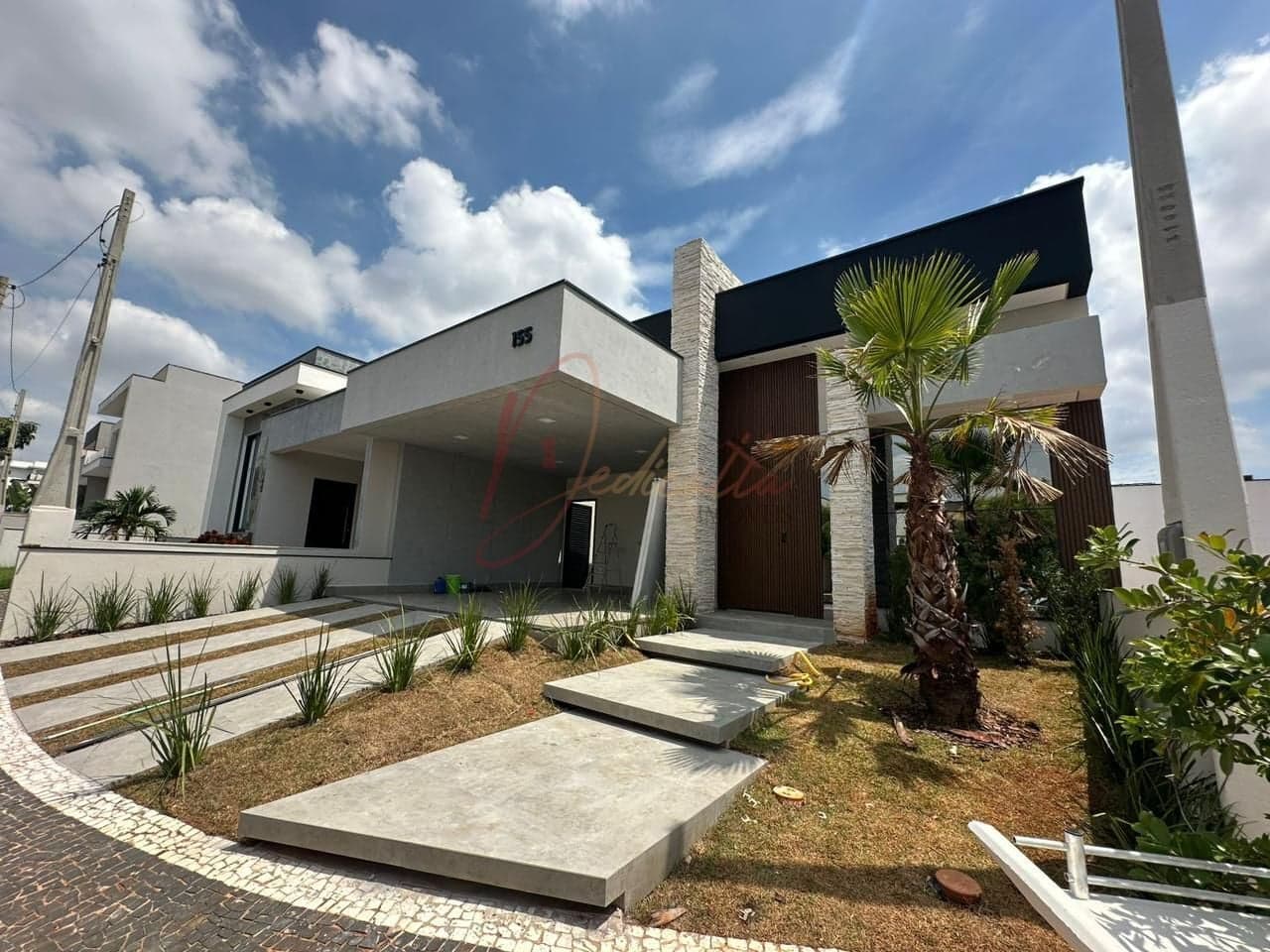 Casa de Condomínio em Hortolândia - Parque Ortolândia