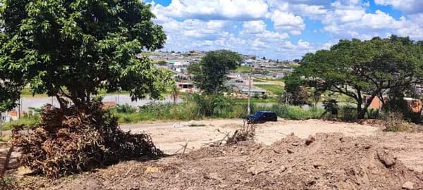 Lote/Terreno em Hortolândia - Chácaras Luzitana