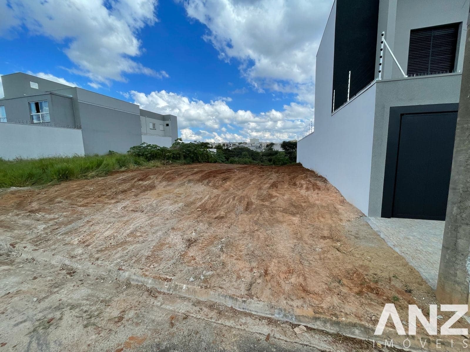Lote/Terreno em Franca - Jardim Piratininga II