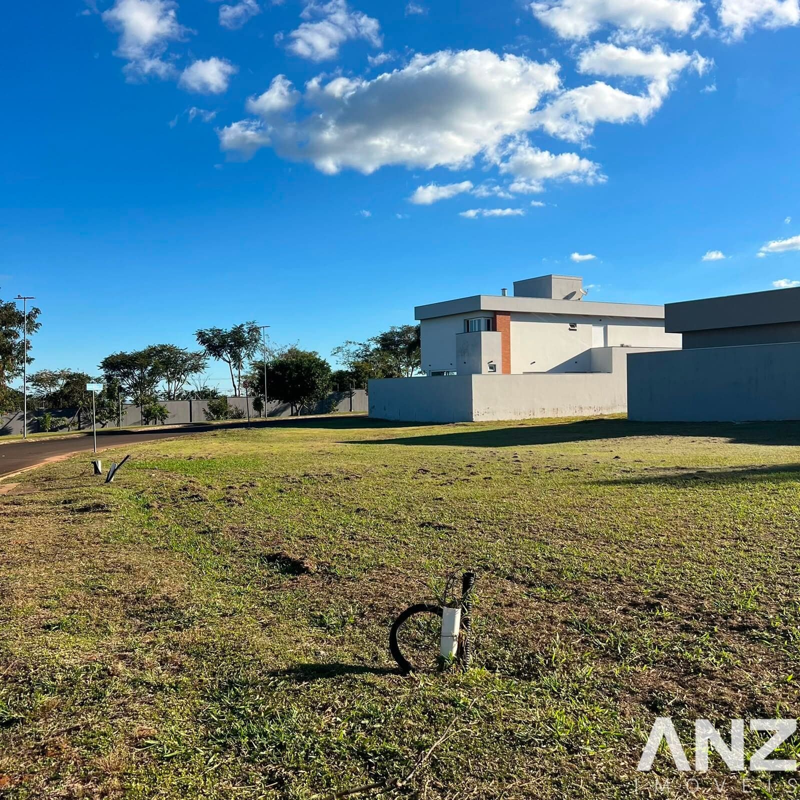 Lote/Terreno em Franca - Villa Piemonte I