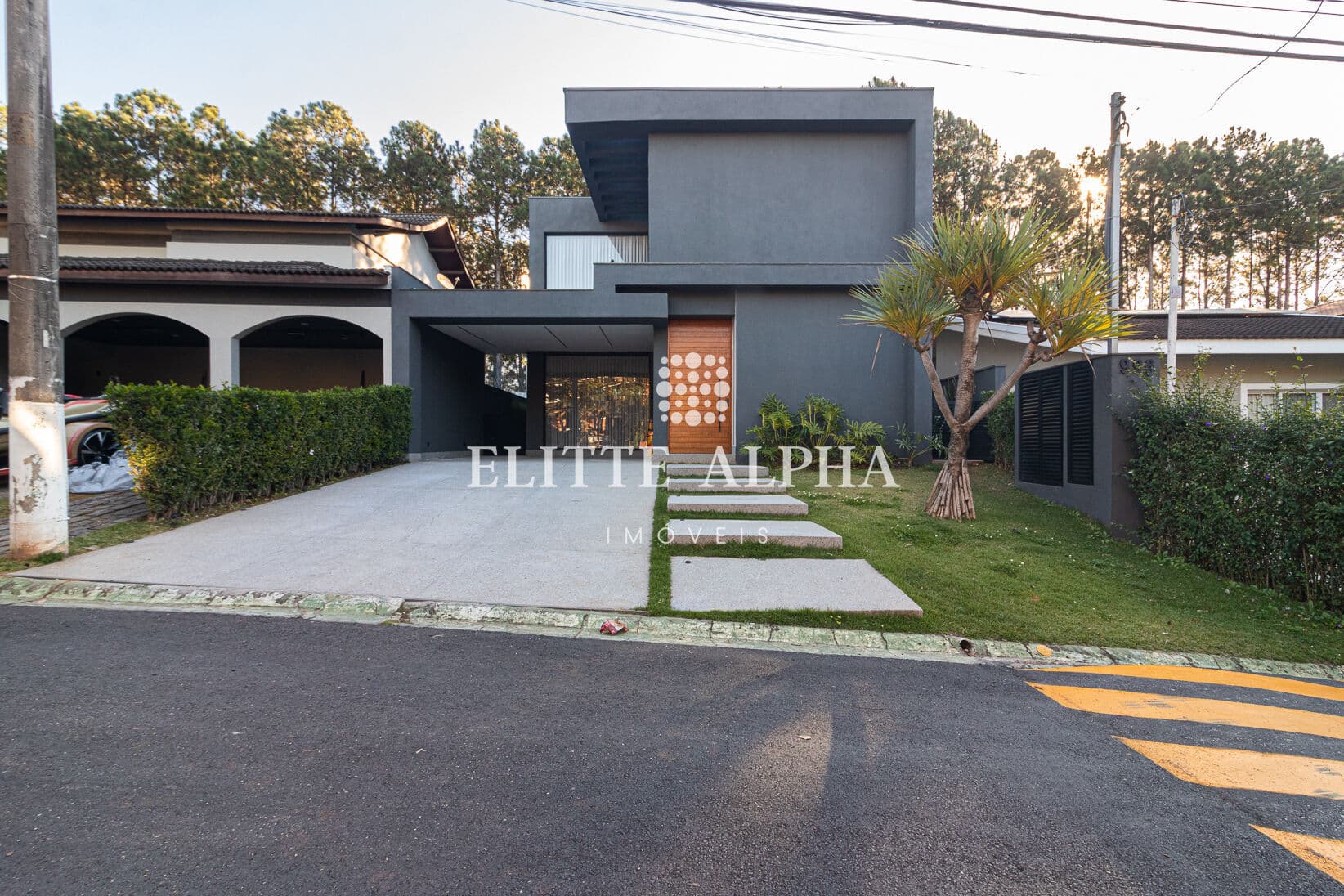 🏡 Casa mobiliada à venda no Alphaville Residencial 4 | Nova, moderna e pronta para morar