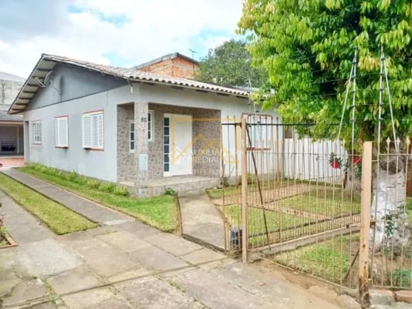Casa em Cachoeirinha - Vila Parque Brasília