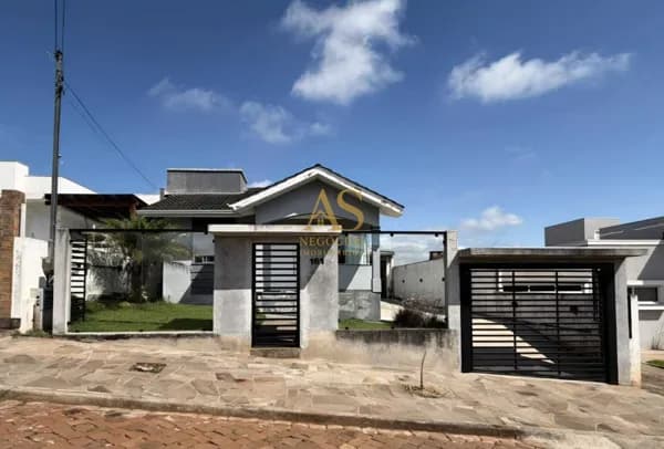 Casa em Carazinho - Vila Verde