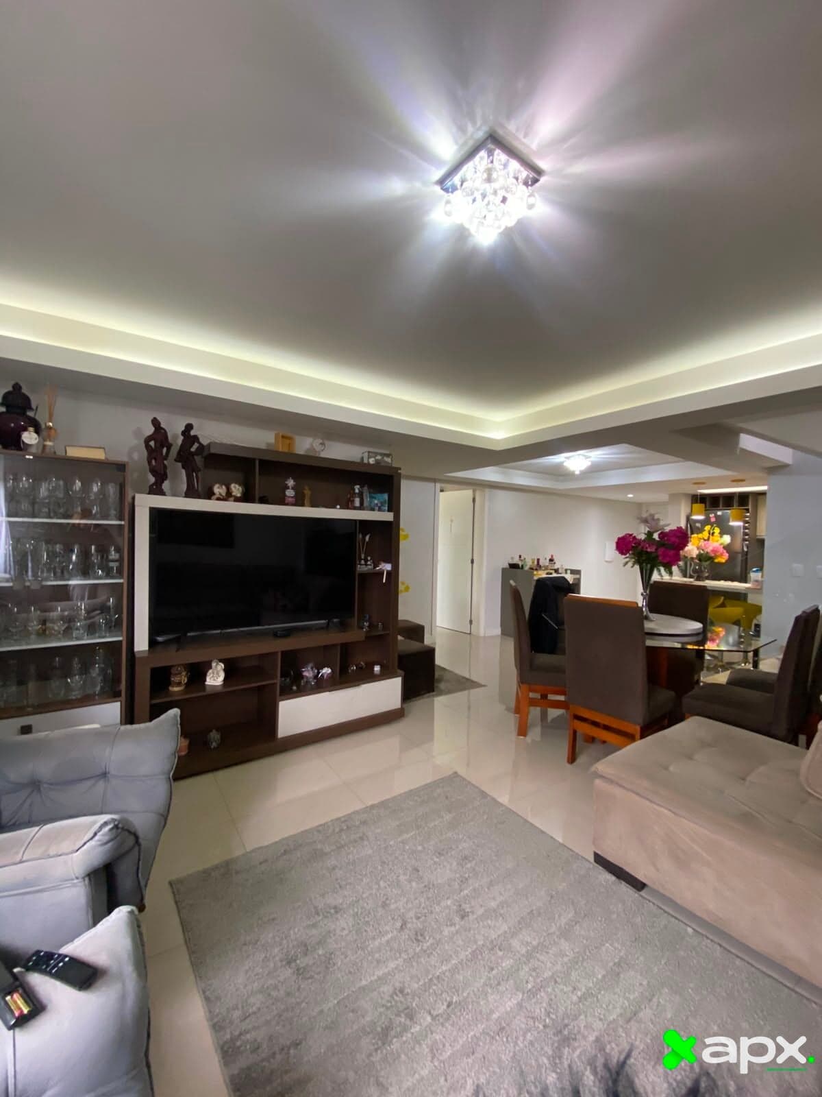 Cobertura Duplex Semi-mobiliada