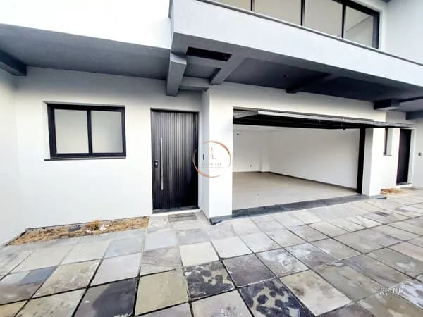 🏡✨ Casa em Condomínio Fechado | 3 Suítes | Tristeza – Porto Alegre ✨🌿 📍 Travessa Nova Trento | Bairro Tristeza