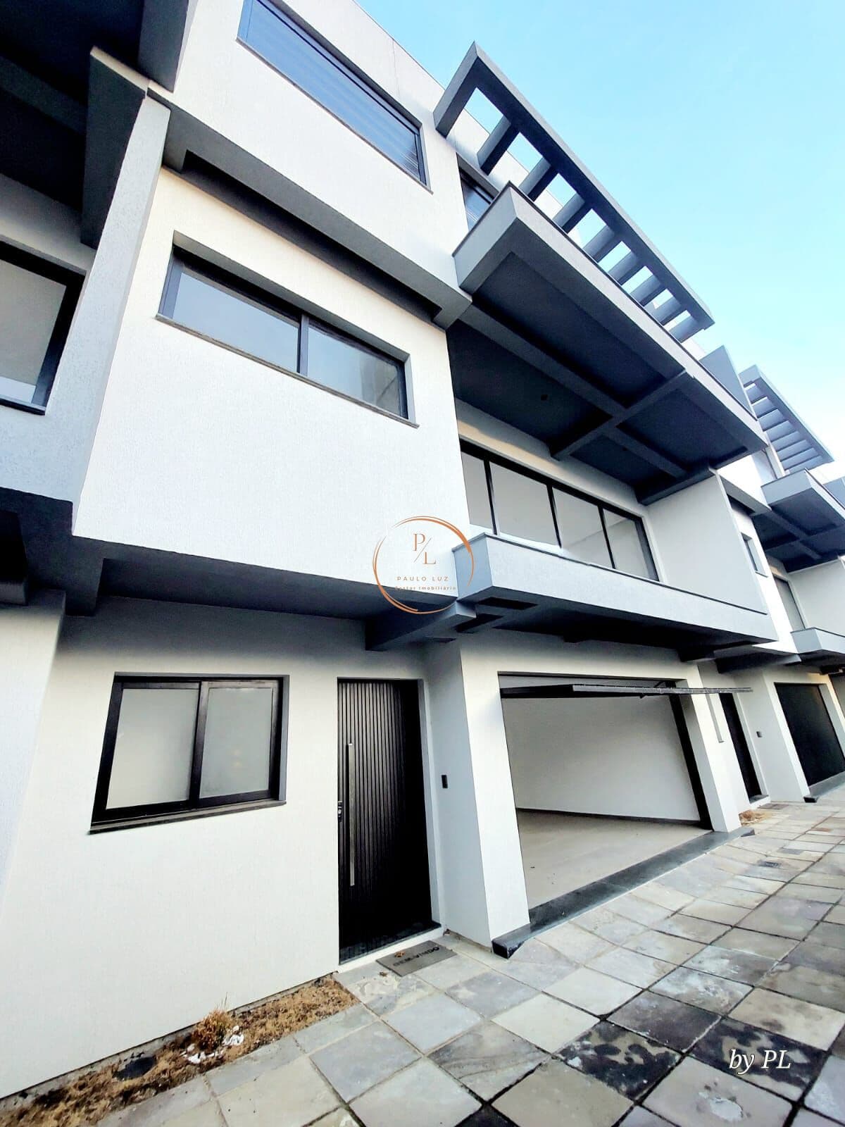 🏡✨ Casa em Condomínio Fechado | 3 Suítes | Tristeza – Porto Alegre ✨🌿 📍 Travessa Nova Trento | Bairro Tristeza