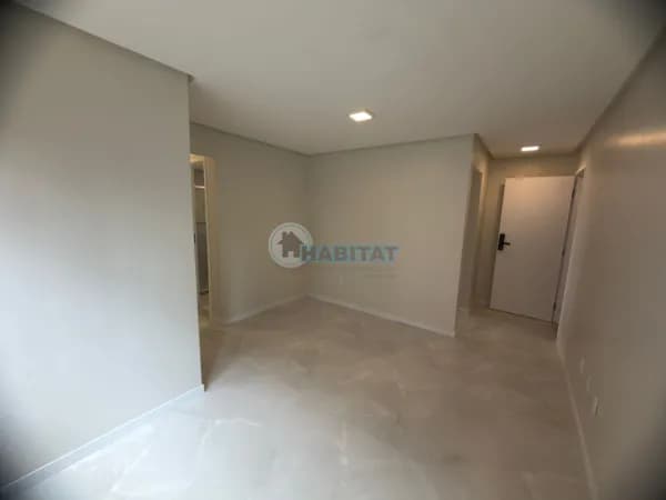 Apartamento 2/4 em Condominío Fechado - Trobogy