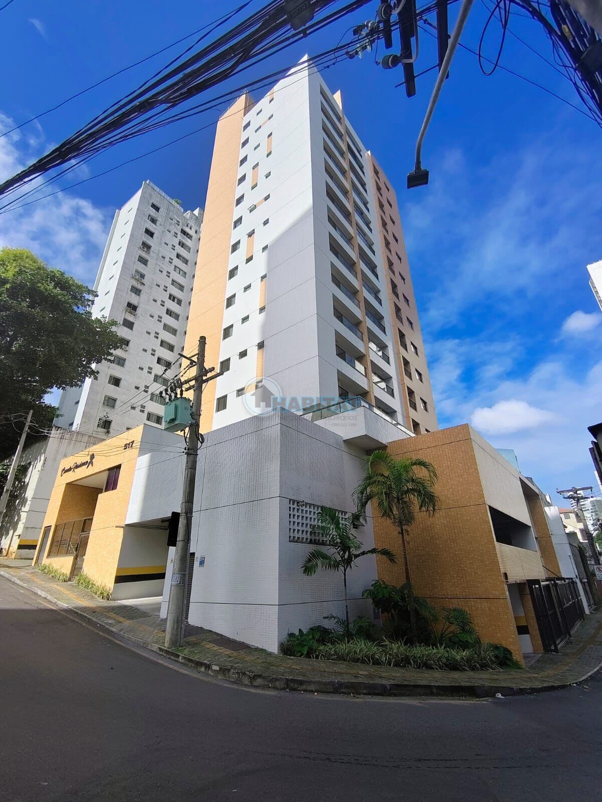 Apartamento 2/4 com suíte e 2 vagas de garagem | Canela