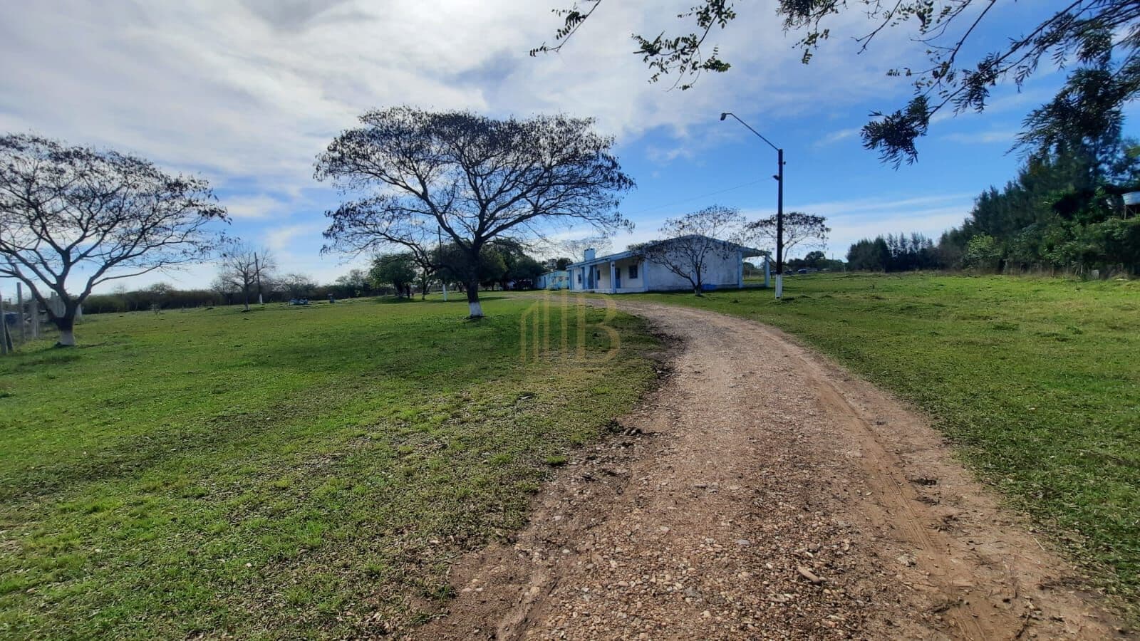 Área - Residencial/Comercial
