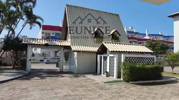 Apartamento 2 dormitórios e 1 vaga a 150 metros do mar , na Praia dos Ingleses