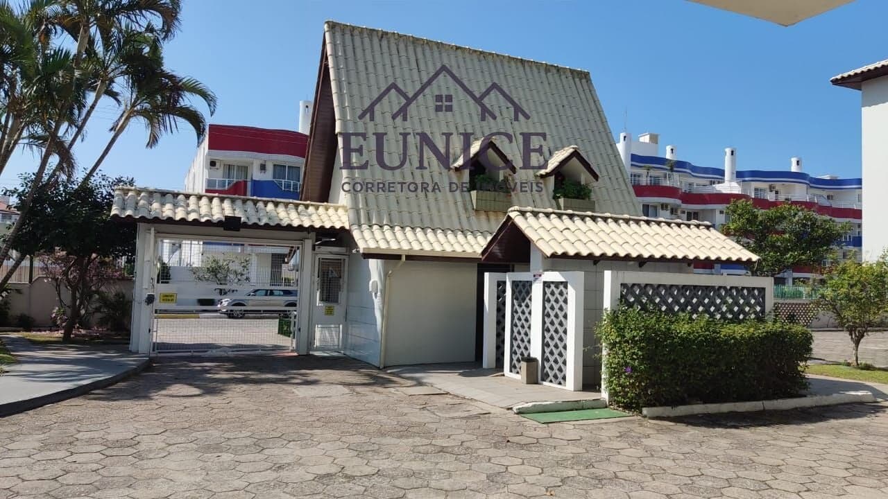 Apartamento 2 dormitórios e 1 vaga a 150 metros do mar , na Praia dos Ingleses
