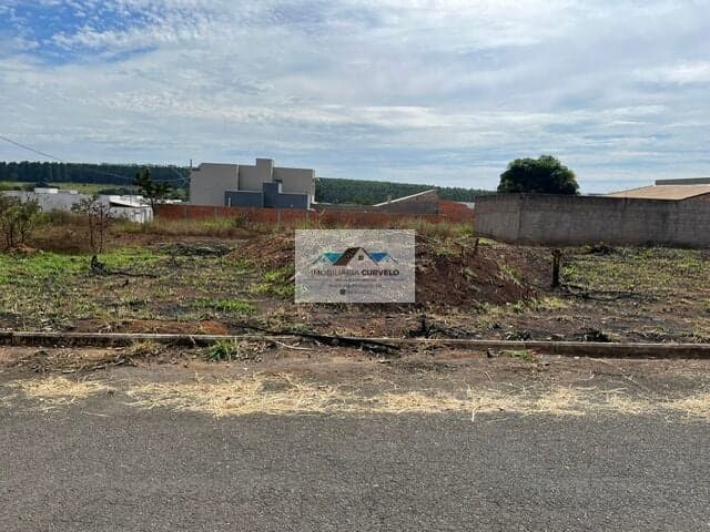 Lote/Terreno em Curvelo - Santa Rita