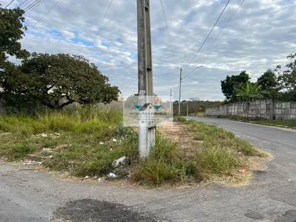 Lote/Terreno em Curvelo - São Geraldo