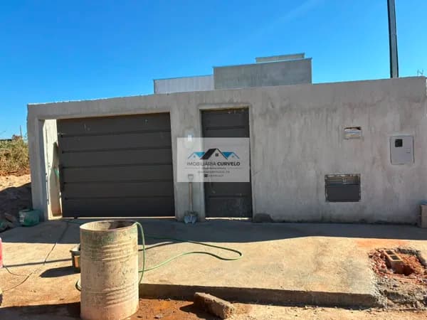 Casa em Curvelo - Santa Rita