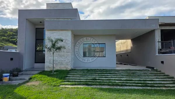 Casa no Condomínio Vitória dos Anjos Residencial Clube – Caxito, Maricá