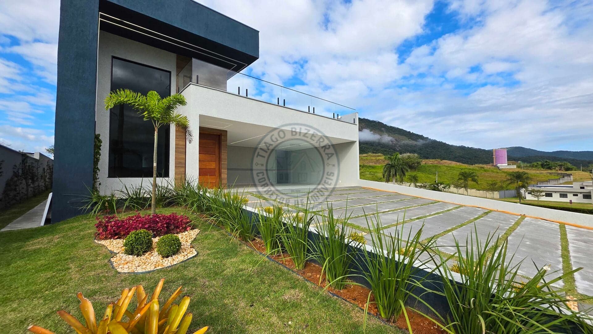 Casa de Alto Padrão à Venda no Condomínio Fazenda Pilar – Maricá/RJ