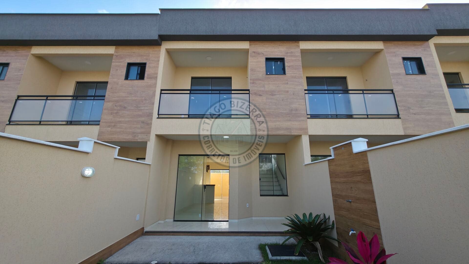 CASAS DUPLEX - VENDA - CORDEIRINHO