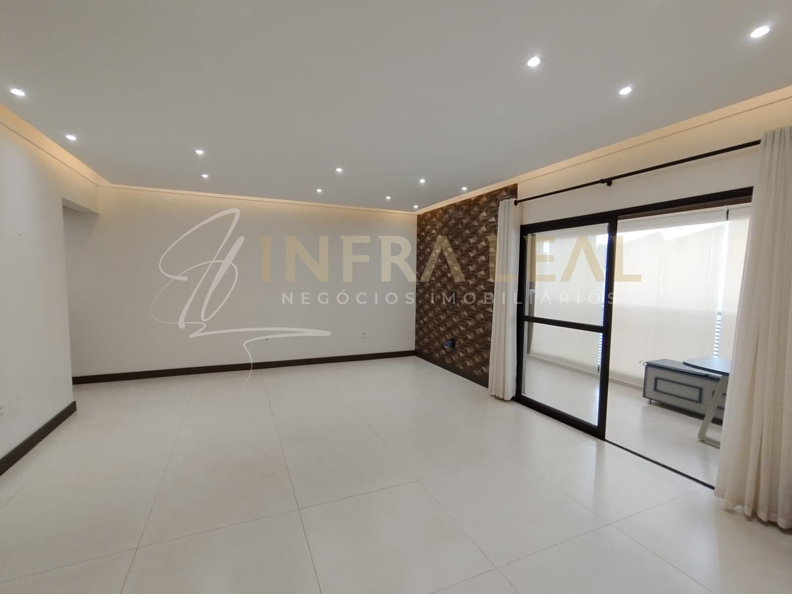 APARTAMENTO À VENDA | NOVA ALIANÇA