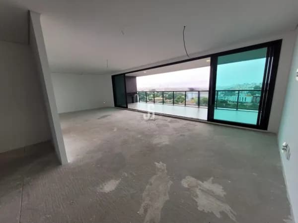 Apartamento 4 suítes à venda no Horto Florestal, 230m², varanda gourmet e 4 vagas