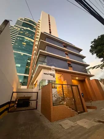 Apartamento Studio à venda no Caminho das Árvores, 24m², porteira fechada e varanda