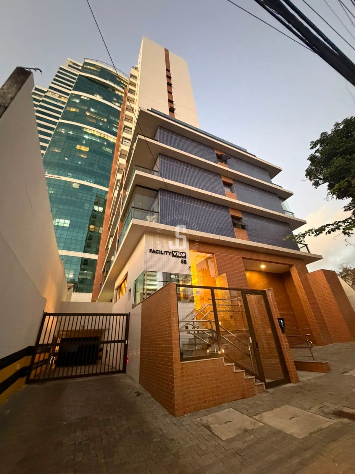 Apartamento Studio à venda no Caminho das Árvores, 24m², porteira fechada e varanda