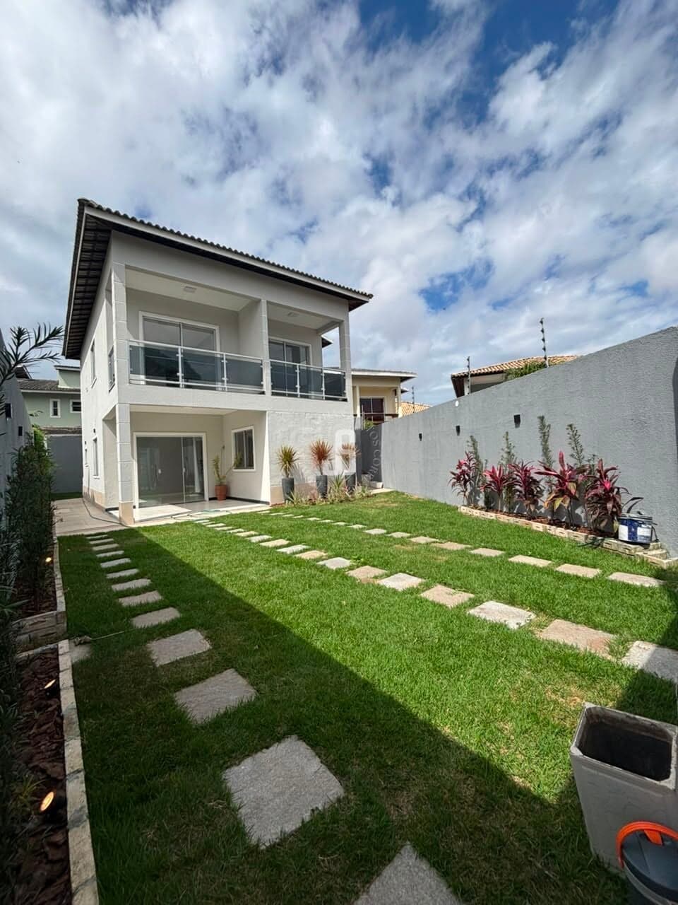 Casa à venda em Buraquinho, Lauro de Freitas, 152m², 3 quartos