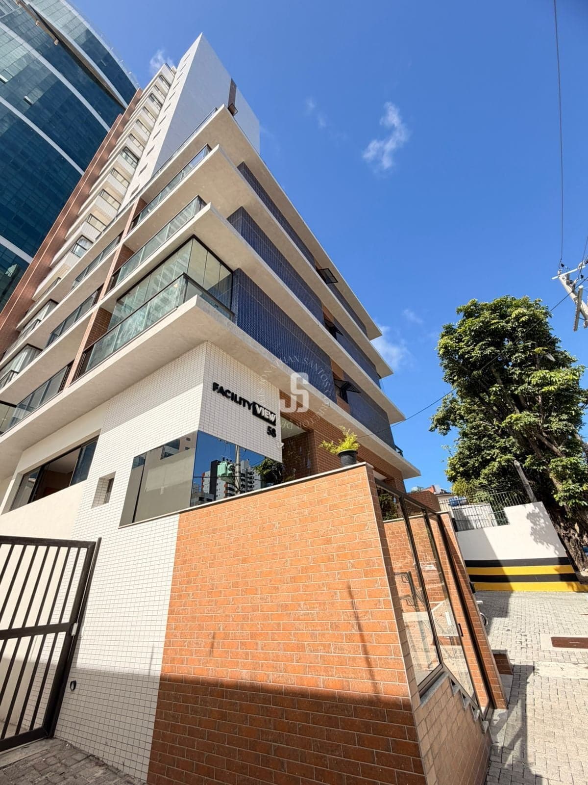 Apartamento Studio à venda no Caminho das Árvores, 24m², varanda e rooftop com lazer