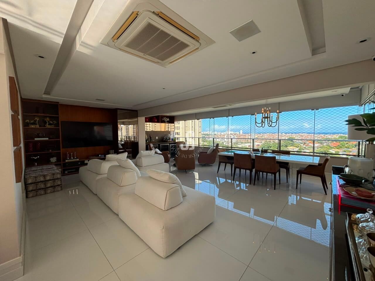 Apartamento 3 suítes à venda no Horto Florestal, 170m², andar alto e 3 vagas