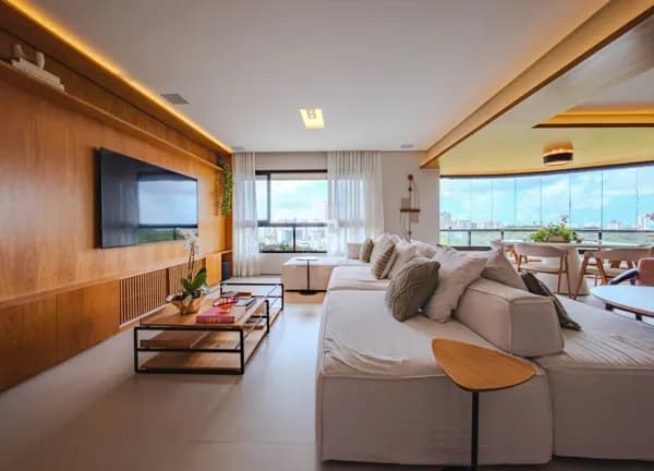 Apartamento 4 suítes à venda no Itaigara, 255m², 4 vagas e dependência completa