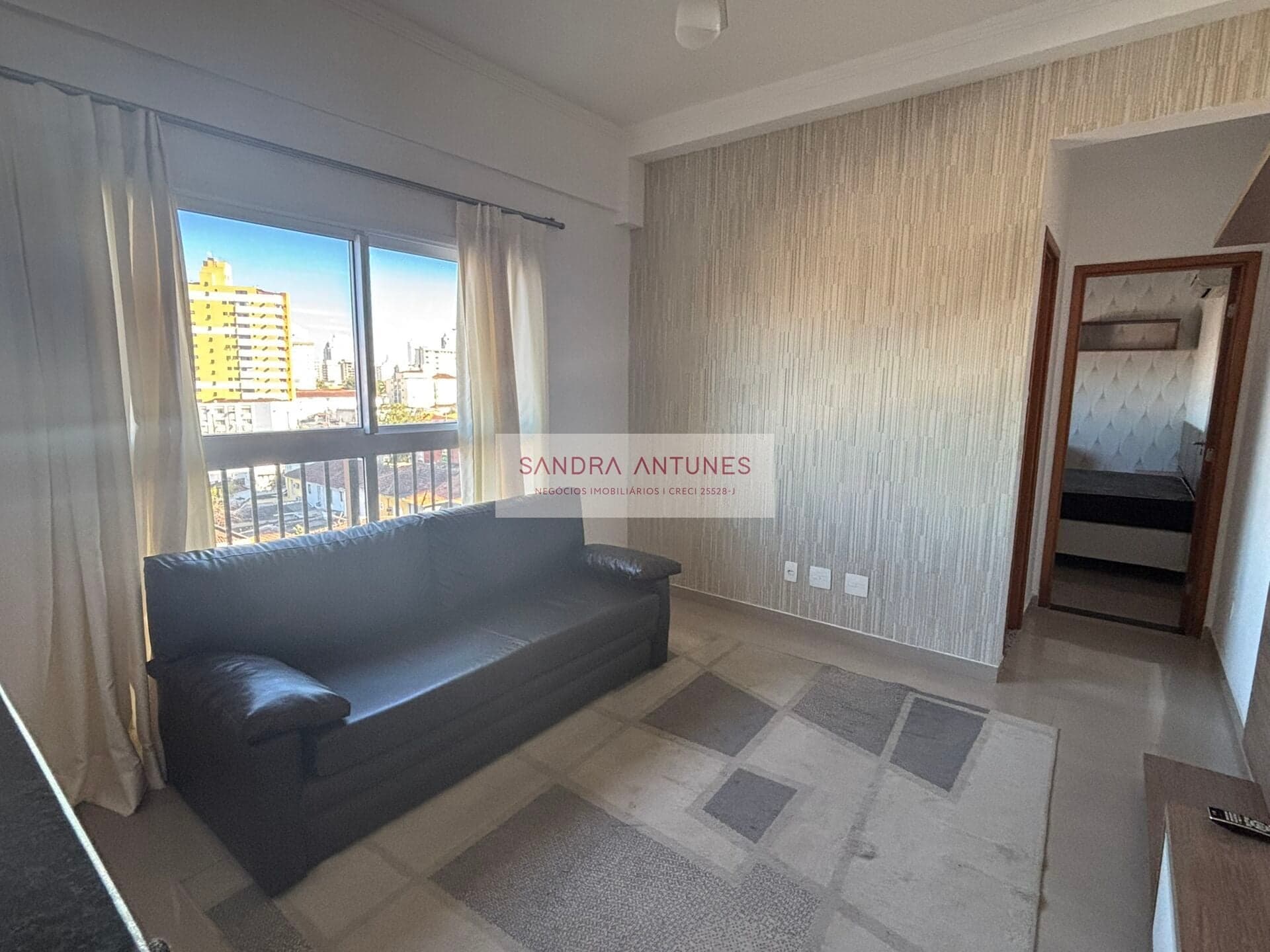 Apartamento em Encruzilhada, Santos/SP