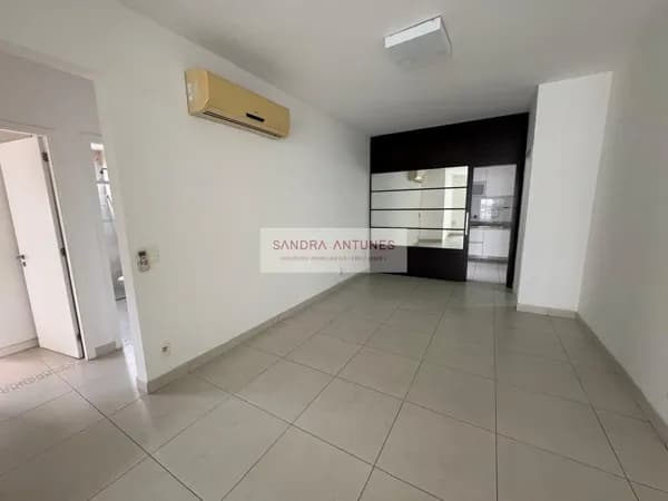 Apartamento no Bairro Vila Rica - LOCAÇÃO com 03 dormitórios -02 Vagas - Prédio com Lazer