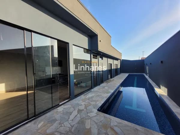 Casa em Cristais Paulista - Imobiliaria Linhares