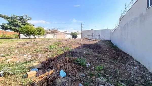 Lote/Terreno em Passos - Nova Passos
