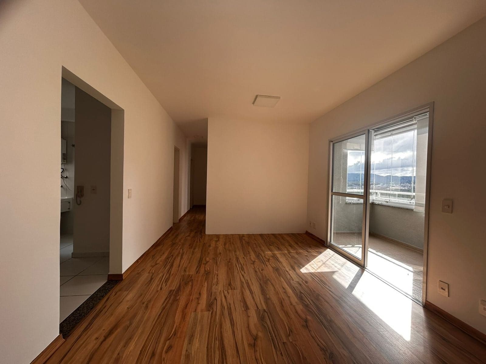 Apartamento para Locação no Gran Hills – 92 m² | Conforto e Lazer Completo