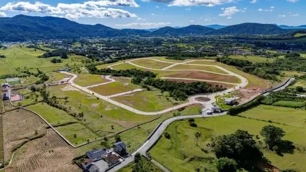 Alínea Villa da Imperatriz Condomínio Fechado de Lotes em Santo Amaro da Imperatriz